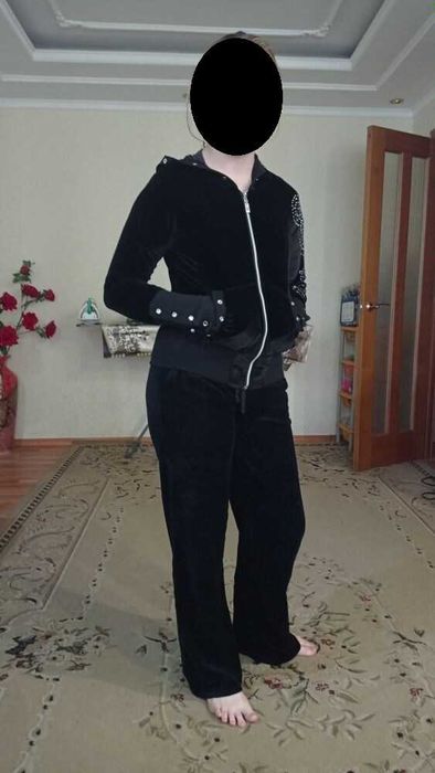 2 спортивных костюма