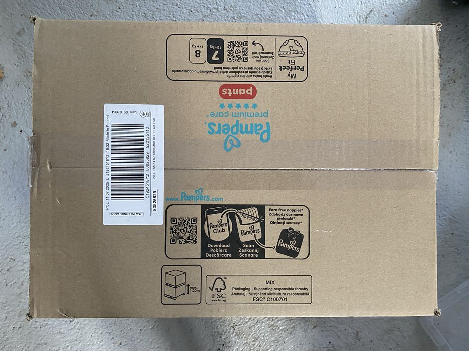 Pampers Premium Care Pants, mărimea 7 (15+ kg)