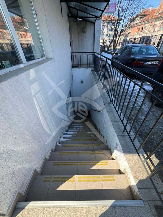 Продава се Магазин в Айтос - 230 кв.м за 414 €/кв.м - Снимка #16