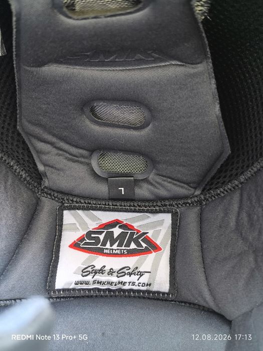 Каска за мотор SMK Helmets  номер L