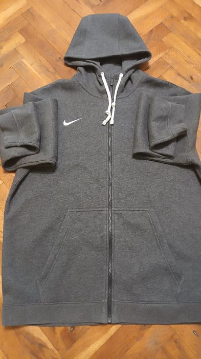Суитчър на Nike /L размер