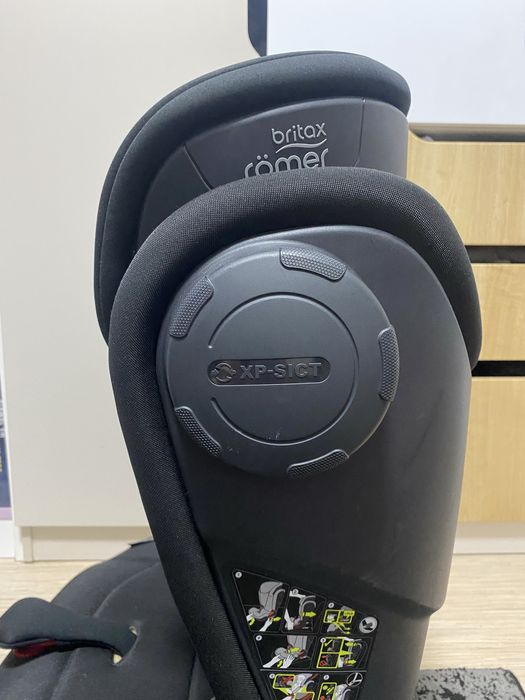 Столче за кола Britax Romer kid fix 3