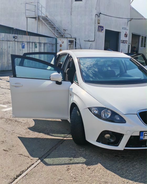 SEAT Leon 2012 — imagine 5
