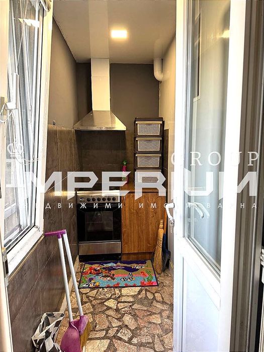 Дава се под наем Тристаен апартамент в Варна, Младост 1 - 120 кв.м за 714 € - Снимка #5