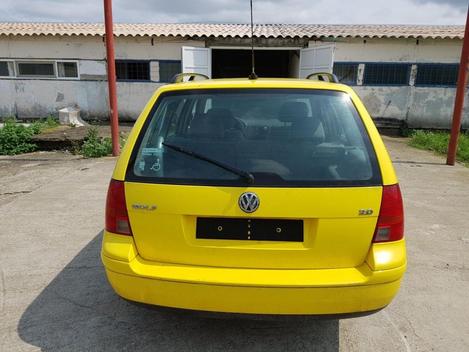Dezmembrez vw golf 4 break, motorizare 2.0 benzina , cutie automata
