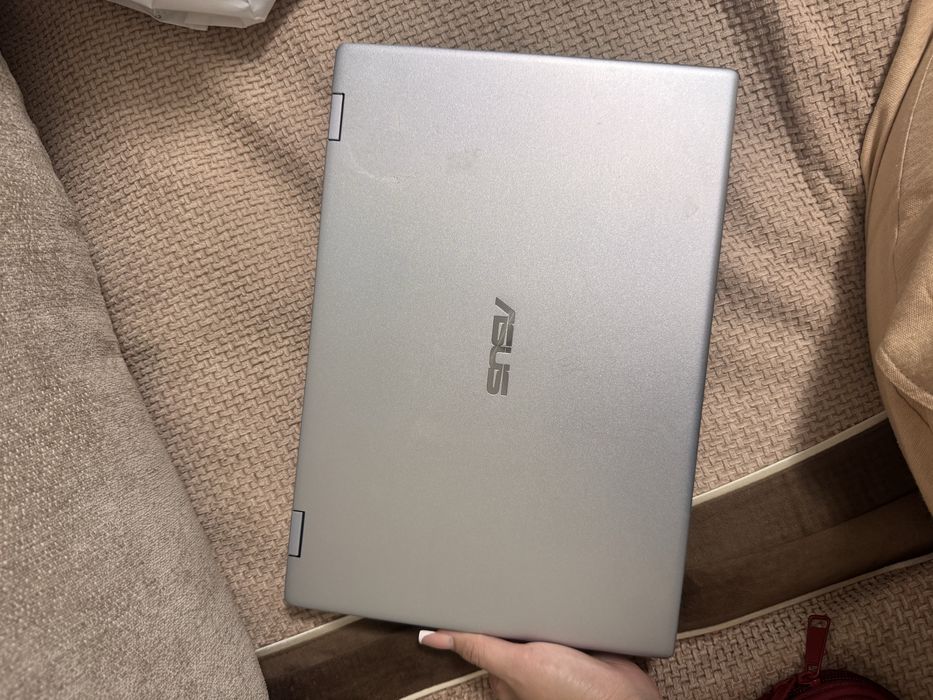 Ноутбук /Vivobook