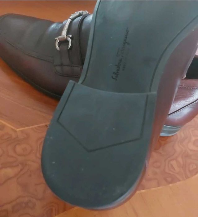 Pantofi eleganți Salvatore Ferragamo,