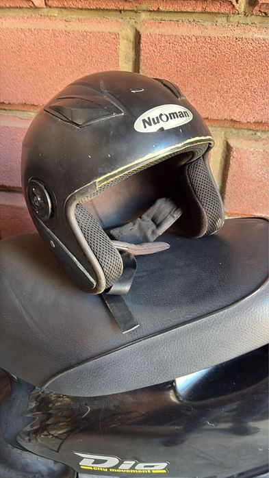 Продам шлем на мопед