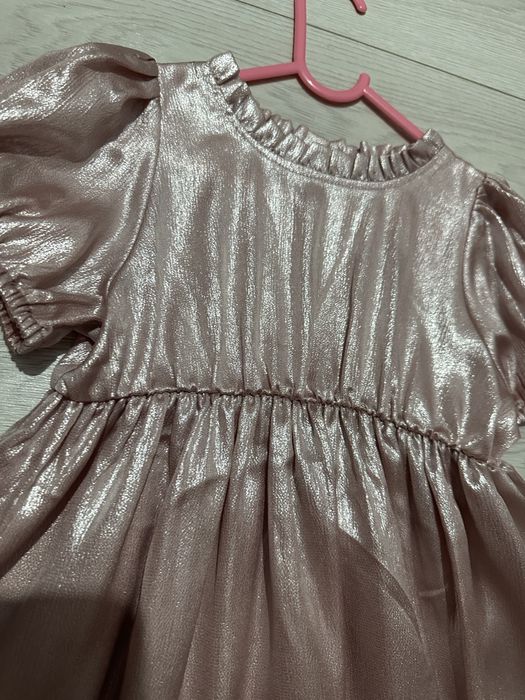 Hainute fata 4-6 ani