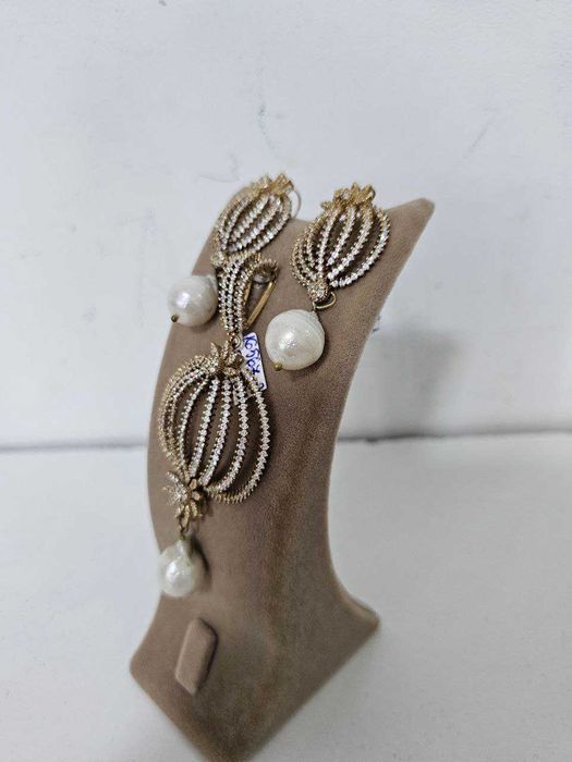 Set deosebit cercei+medalion aur 14k (r)