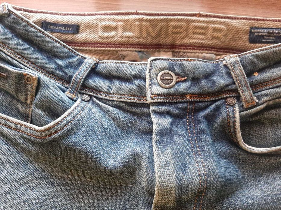 Продам мужские джинсы CLIMBER