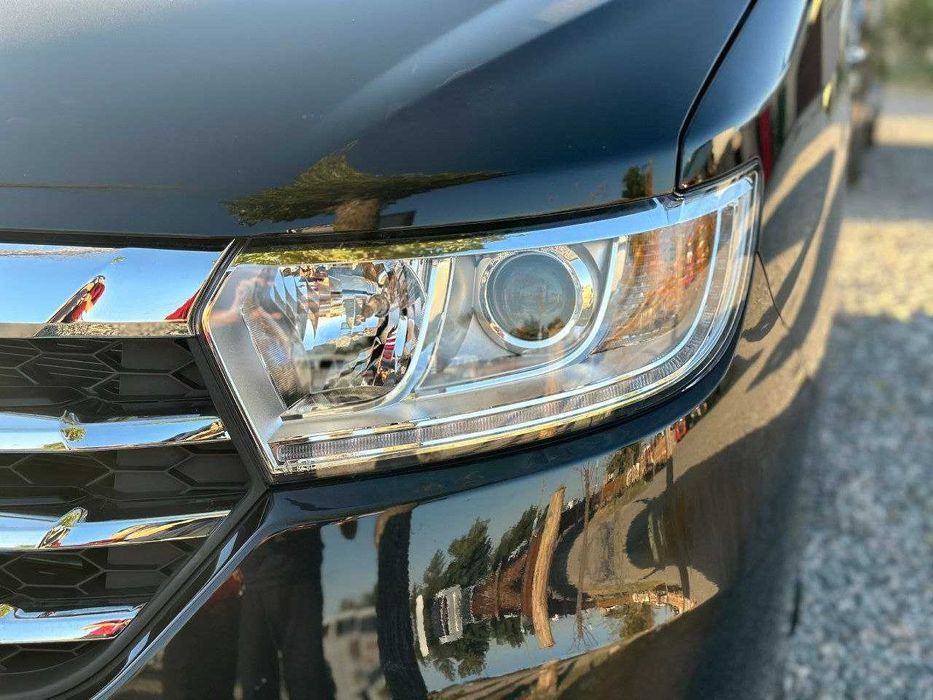 JAC M3 PLUS minibus . Sotuvda cheklanmagan miqdorda mavjud.