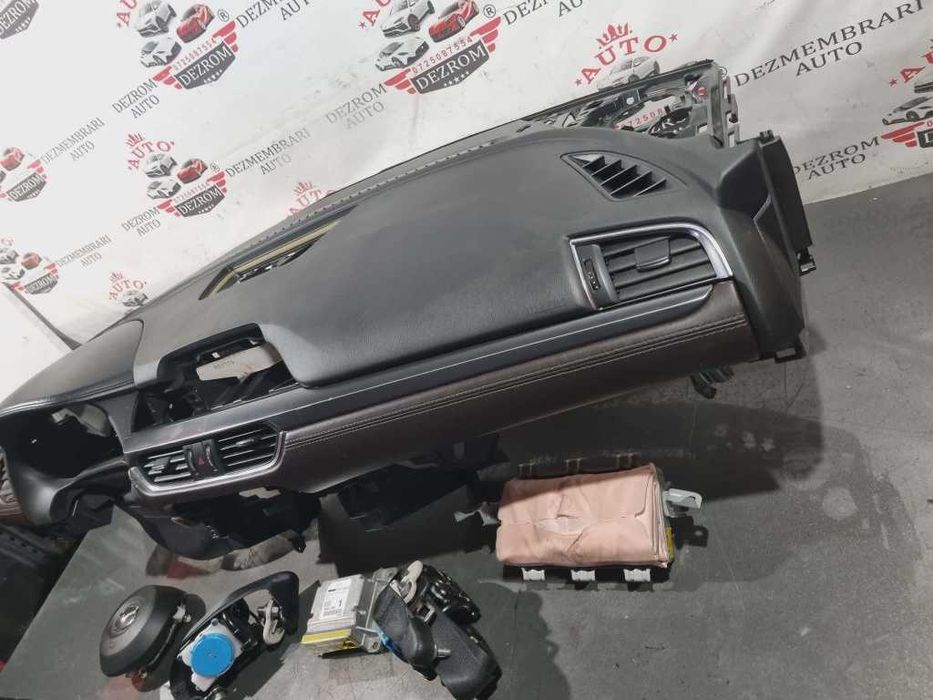 Plansa bord GMG56035002 Mazda 6 GJ