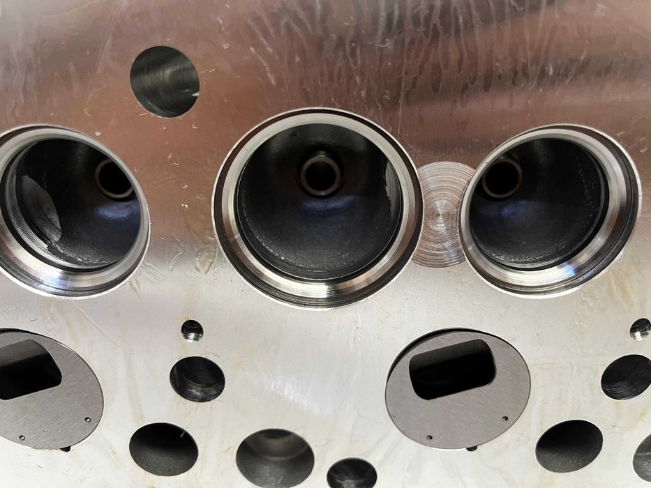 Головка блока на Toyota 2L-T