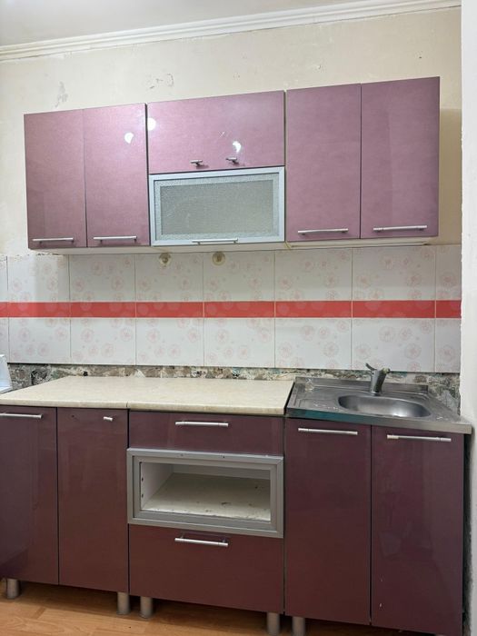 Продам кухонную гартиру