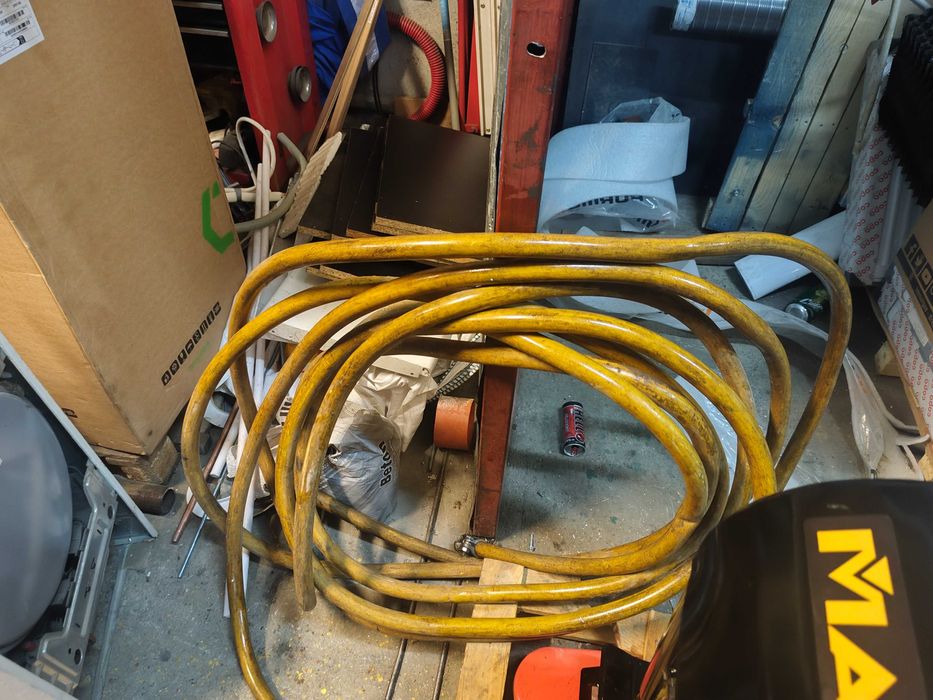 Picamer penumatic pe aer pentru motocompresor