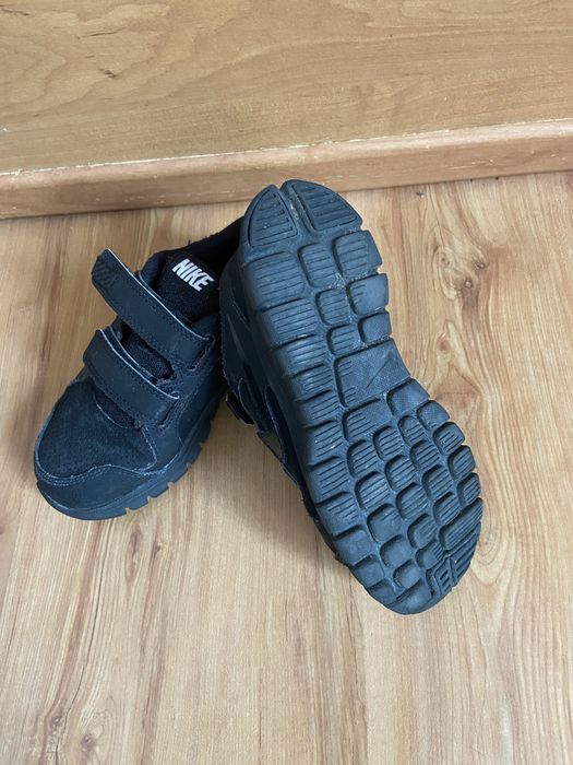 Маратонки Nike 27.5 номер