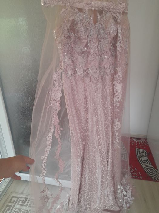 Rochii de ocazie de vânzare