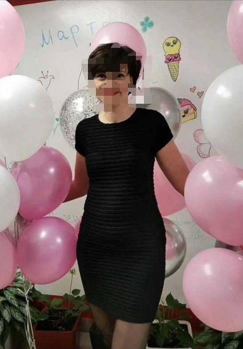 Платье женское, чёрное. Размер 44