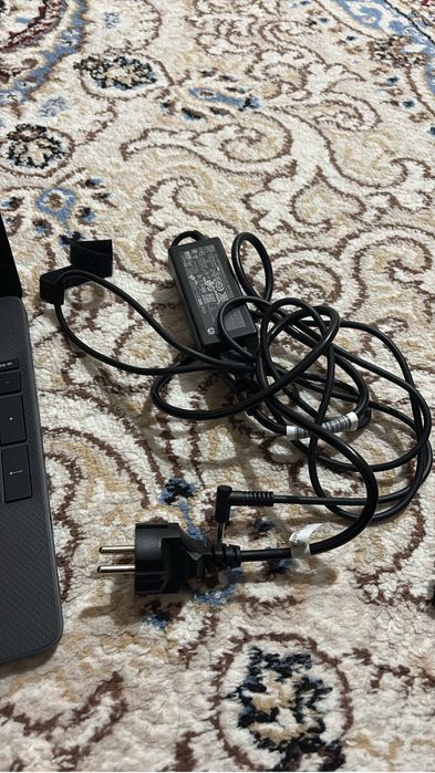 Ноутбук HP продам