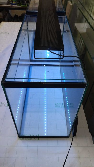 Аквариум новый 2 штуки