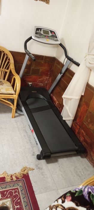 Беговая дорожка б/у но почти не использовалась