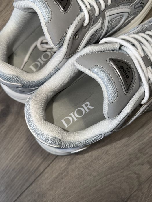 Dior B30