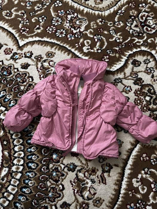 Курточка на девочку