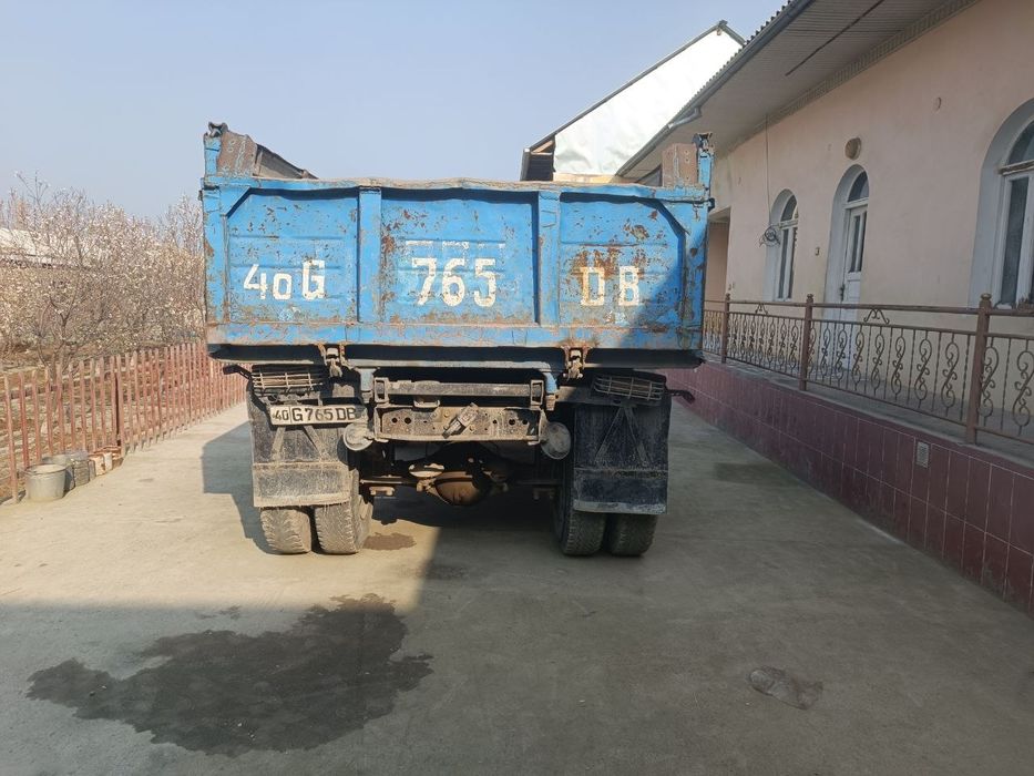 Зил 130  самасвал сотилади