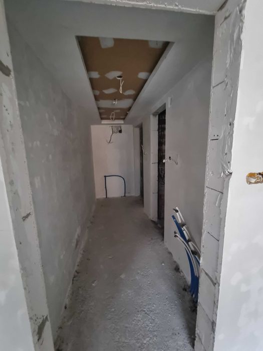 Продава се Тристаен апартамент в Благоевград, Широк център - 84 кв.м за 1000 €/кв.м - Снимка #5