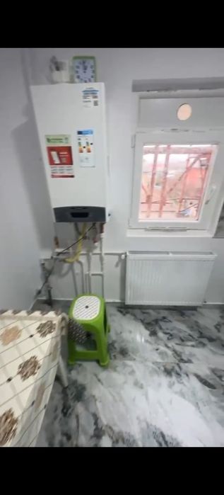 Garsoniera de vânzare