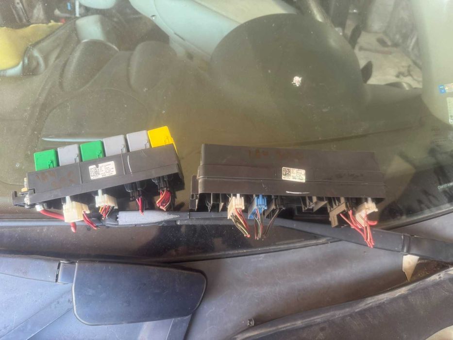 Предна и задна бушониера за Mercedes ML W163