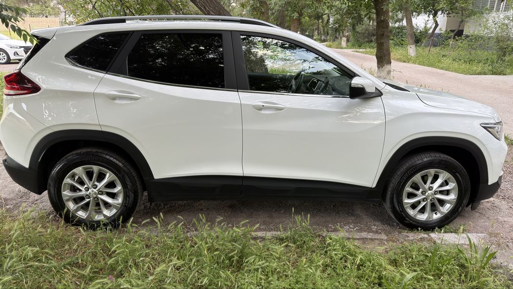 Tracker 2 Premier - 2020 Xitoy