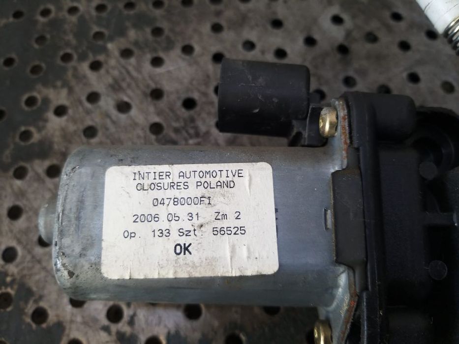 Macara motoras dreapta fata fiat doblo 119 223 0478000fi