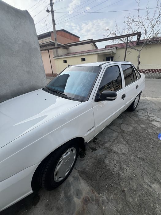 Nexia 2 dons 1.6 luks super salon 2014 yil