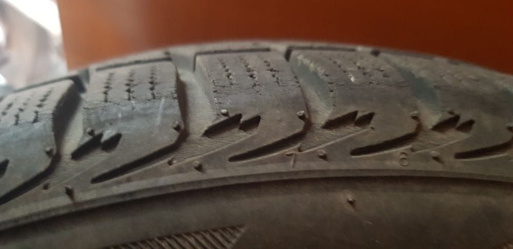 Anvelope iarnă 195/60R15