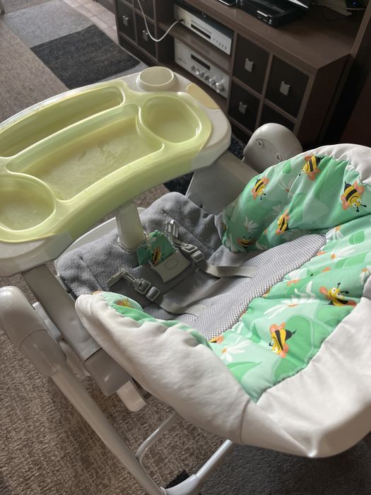 Детский столик для кормления