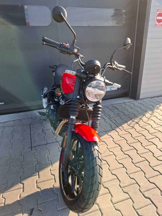 Royal Enfield Guerrilla 450- model NOU-0 KM!- cat.A2