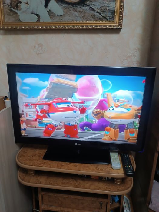 Продам Телевизор LG ЖК