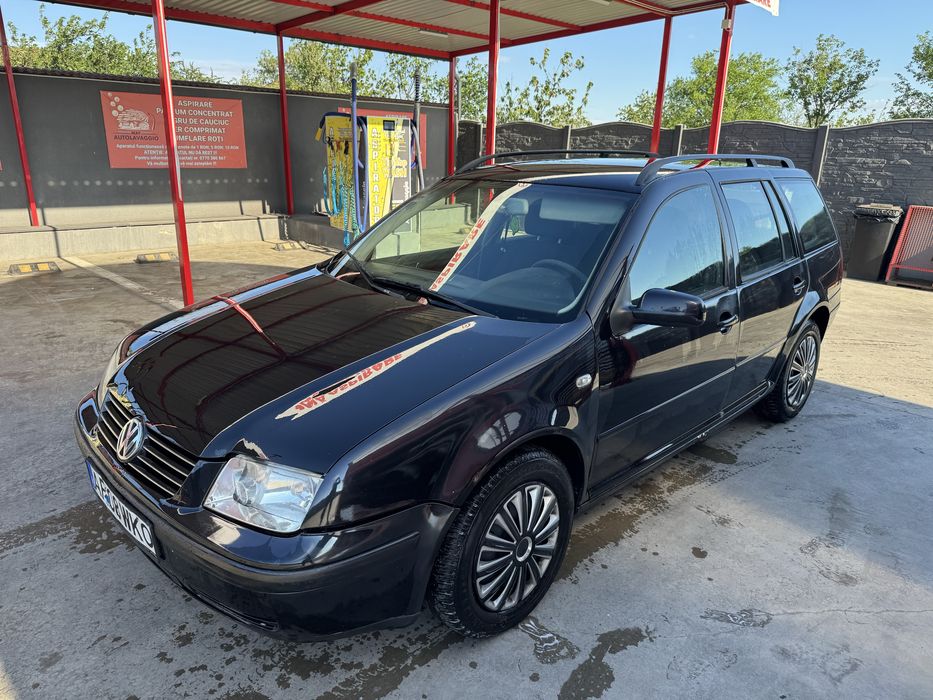 VOLKSWAGEN Bora 2002