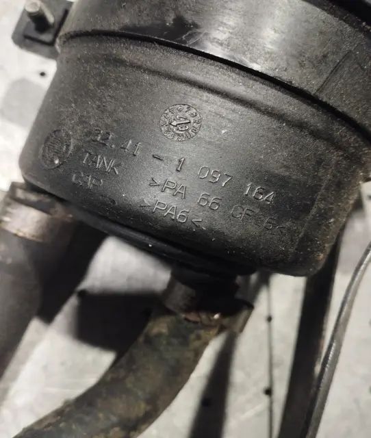 Vas lichid servodirectie BMW Seria 5 2004 530d MT (218 hp)
