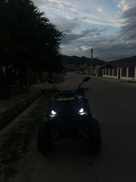 Vand atv de 200 cc jrh 8500lei negociabil