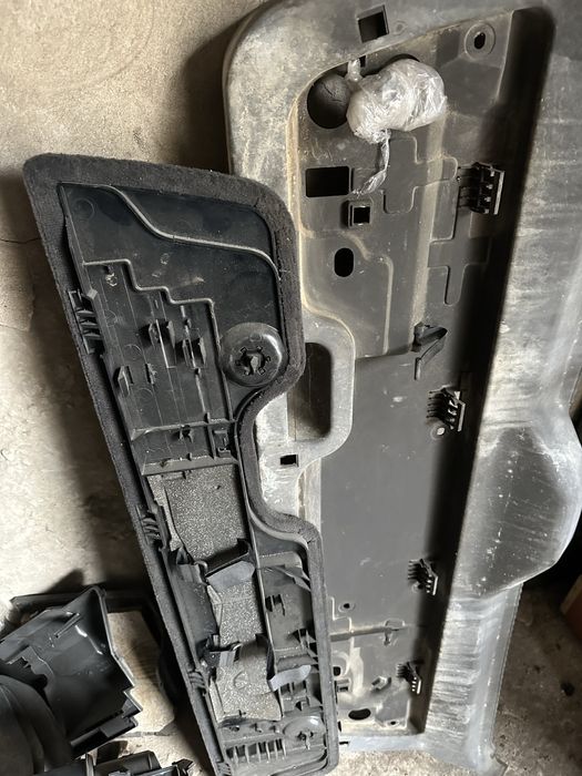 Обшивка багажника на БМВ Е34 Туринг