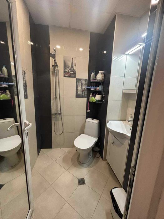 Продава се Тристаен апартамент в Пловдив, Кършияка - 50 кв.м за 2019 €/кв.м - Снимка #7