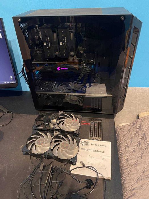 PC кутия Cooler Master MasterBox MB520 RGB – отлично състояние