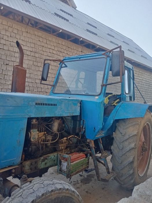 MTZ 80 traktor sotiladi