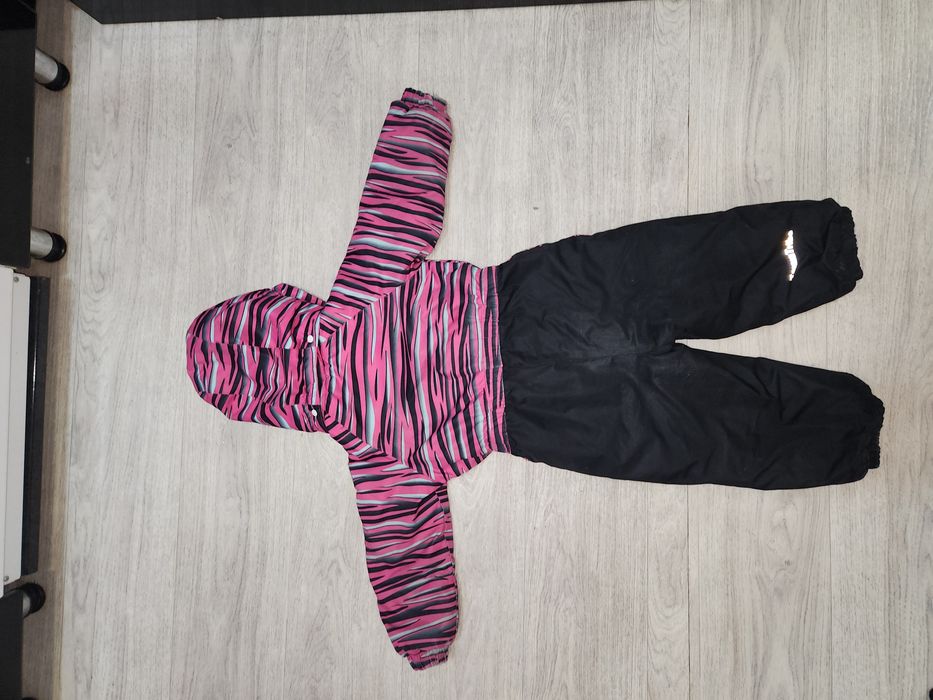 Продам демисезонный комбинезон