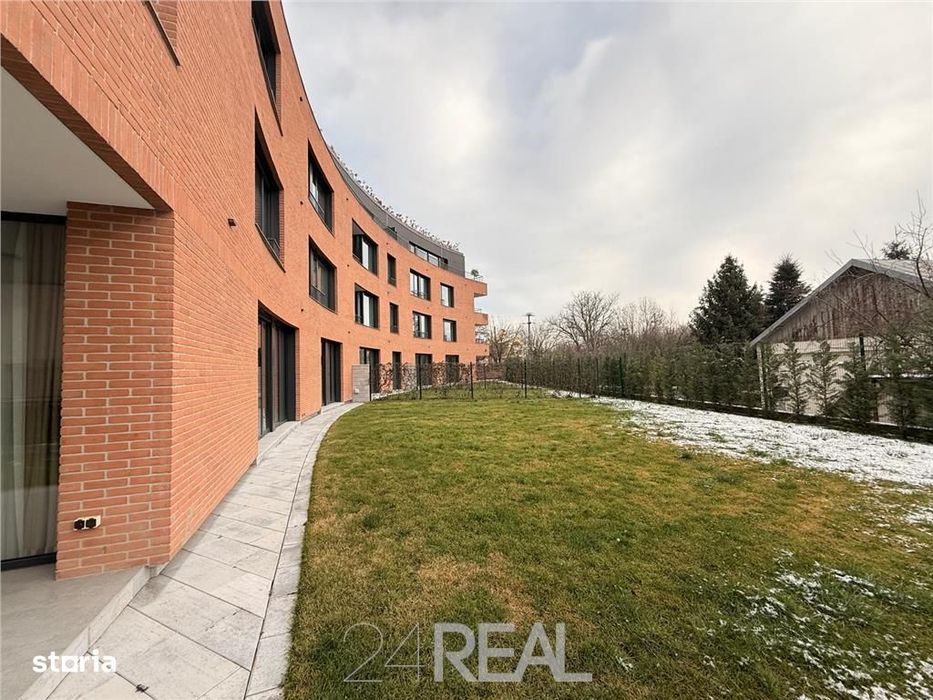 Apartament 4 camere, superb Pipera, cladire exclusivista, 250mp curte