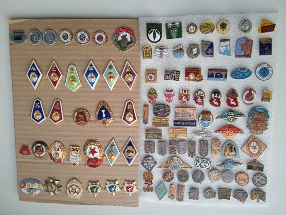 Продам коллекцию значков.