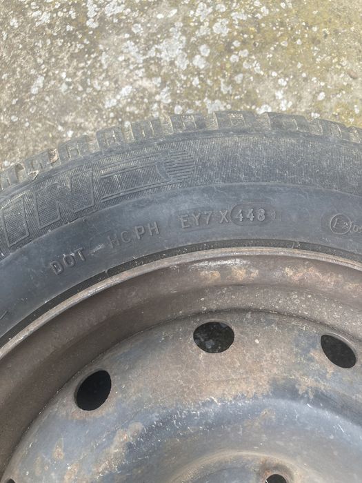 Гума мишелин с желязна джанта 14